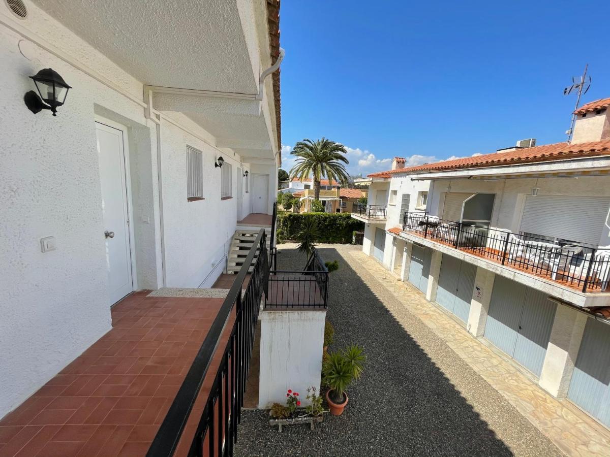 For A Stay Mar Cambrils Bagian luar foto